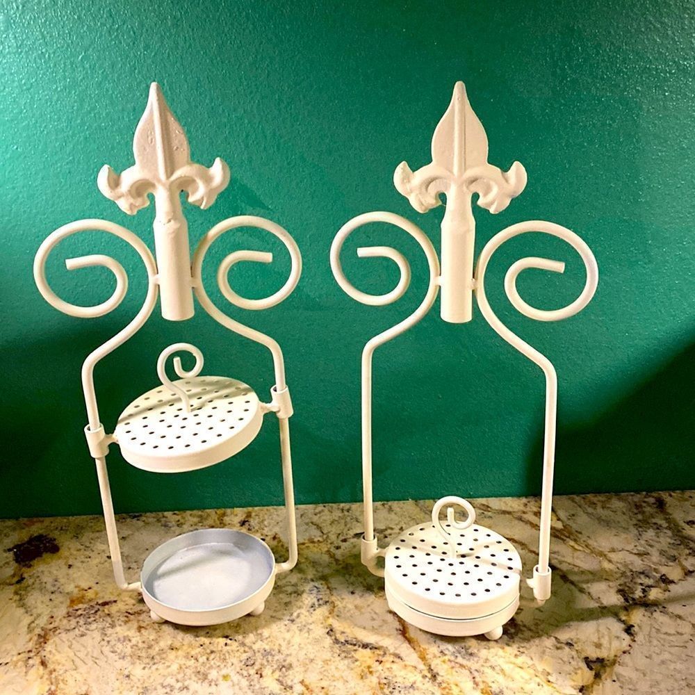Metal Vintage Fleur de Lis Candle/ Glass Cylinder Holders